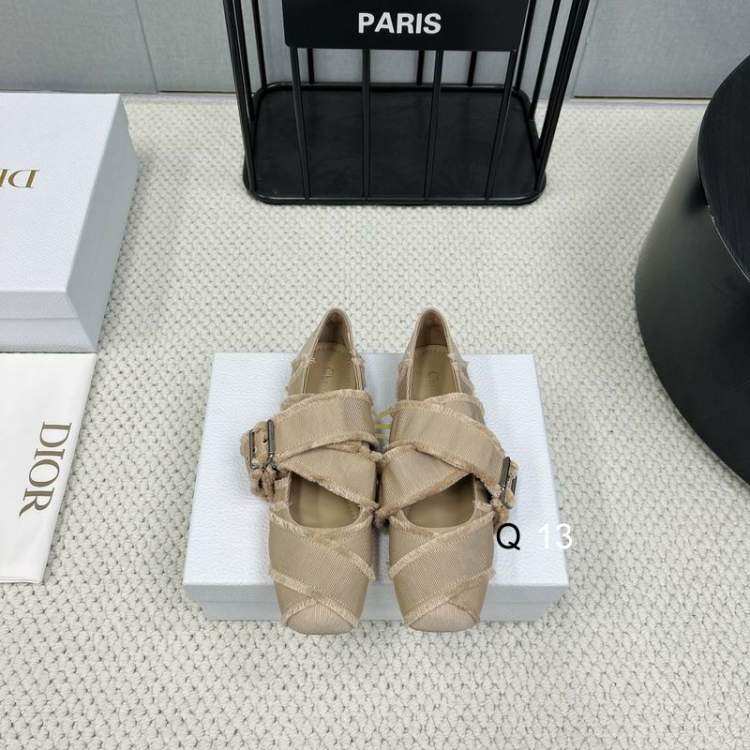 Picture of Dior Shoes _SKUDiorsz35-40YM03013424